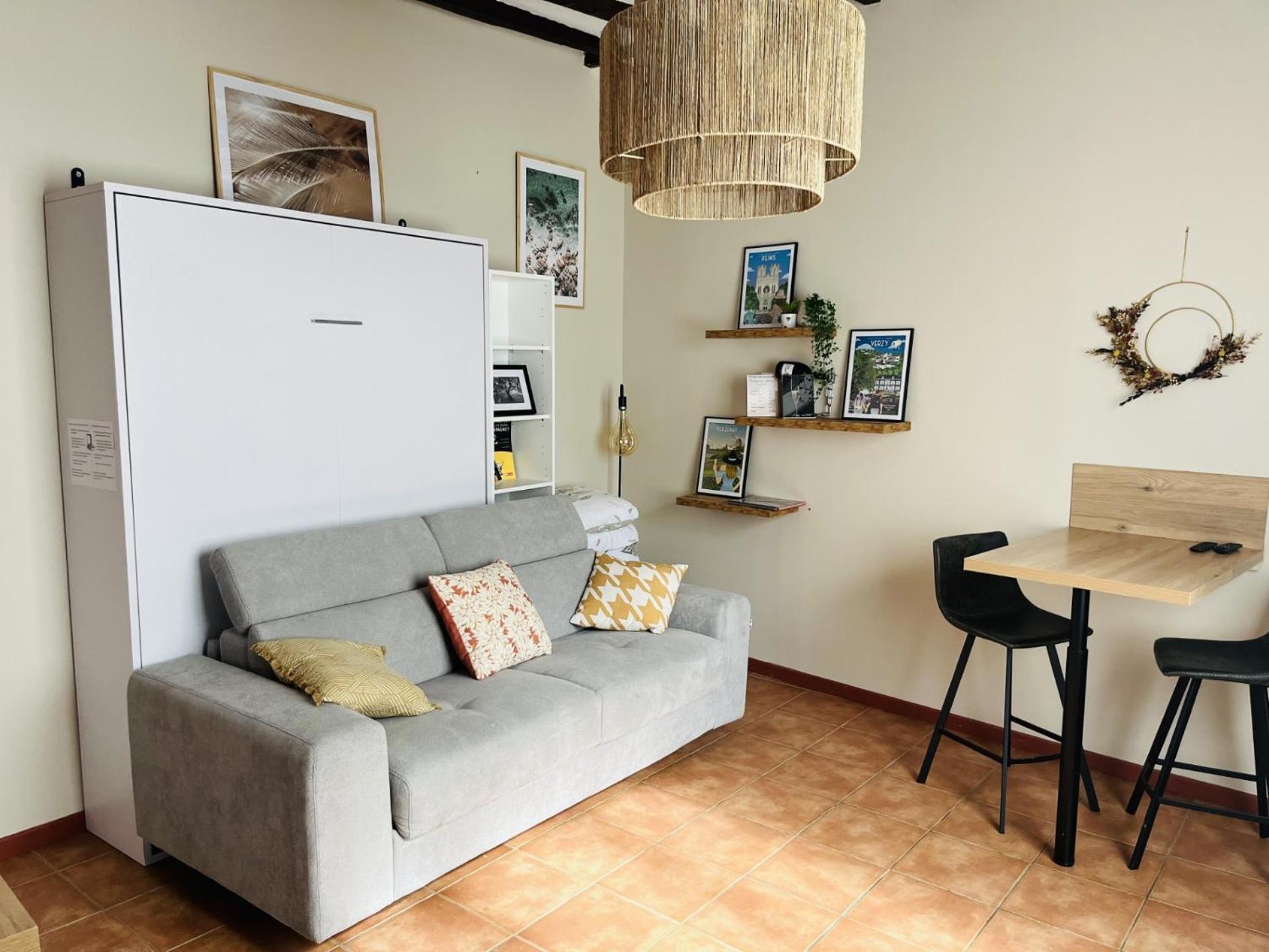 Logement, Plein Centre Du Village De Verzy Exteriér fotografie